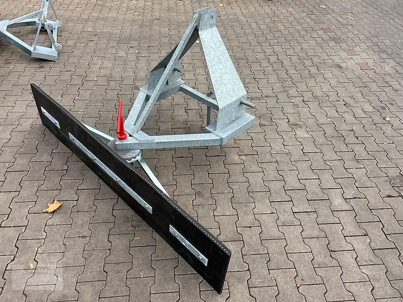 Vemac Gummischieber 170cm verstellbar Gülleschieber Stapler Traktor NEU - Гребло: снимка 4 Vemac Gummischieber 170cm verstellbar Gülleschieber Stapler Traktor NEU - Гребло: снимка 4