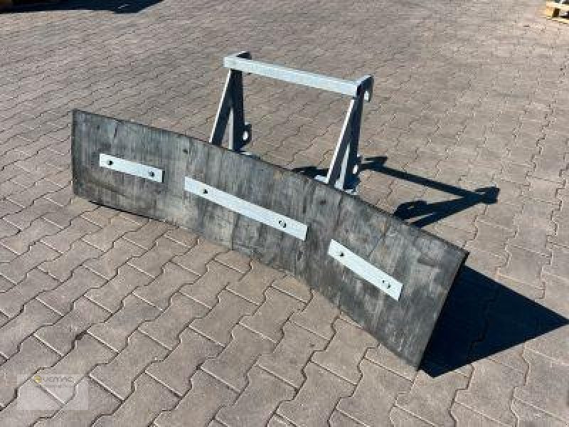 Vemac Gummischieber 260 Schäffer Futterschieber, Gülleschieber, Schneeschild - Гребло за Селскостопанска техника: снимка 1 Vemac Gummischieber 260 Schäffer Futterschieber, Gülleschieber, Schneeschild - Гребло за Селскостопанска техника: снимка 1