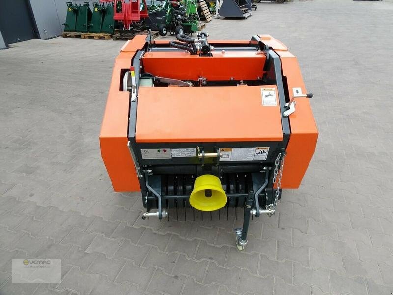 Vemac Mini Presse Rundballenpresse NEU - Рулонна сламопреса: снимка 4 Vemac Mini Presse Rundballenpresse NEU - Рулонна сламопреса: снимка 4