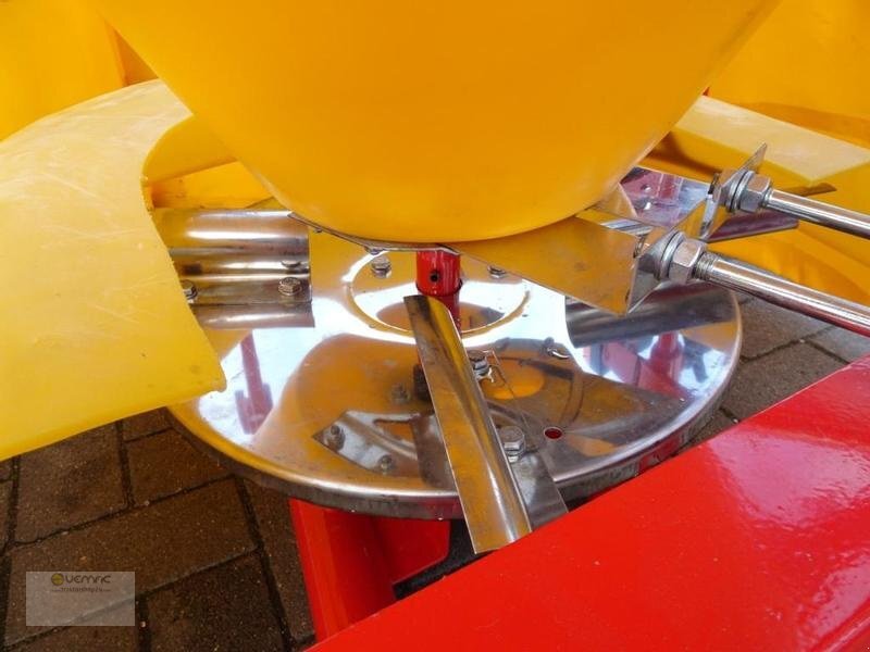 Нови Машина за разпръскване на сол/ Пясък Vemac Premium 200L Streuer Salzstreuer Düngerstreuer hydraulisch: снимка 8 Нови Машина за разпръскване на сол/ Пясък Vemac Premium 200L Streuer Salzstreuer Düngerstreuer hydraulisch: снимка 8