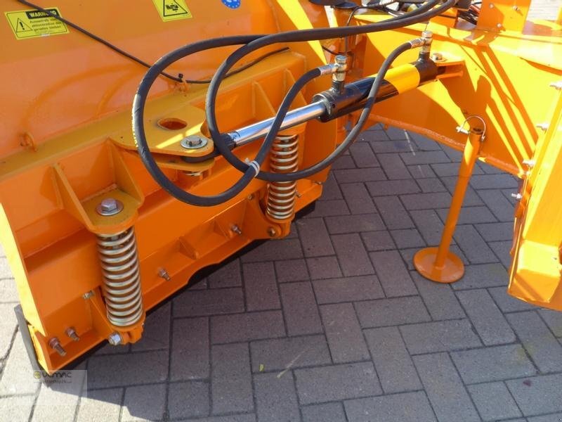Vemac Vario Schneeschild Schneeschieber Winterdienst 250cm NEU - Гребло за сняг: снимка 3 Vemac Vario Schneeschild Schneeschieber Winterdienst 250cm NEU - Гребло за сняг: снимка 3