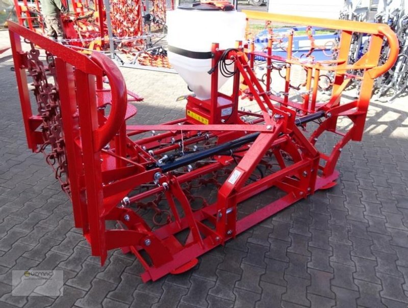 Vemac WKJ6 6m Wiesenstriegel Wiesenschleppe Streuer Schleppe NEU - Ливадна брана: снимка 3 Vemac WKJ6 6m Wiesenstriegel Wiesenschleppe Streuer Schleppe NEU - Ливадна брана: снимка 3
