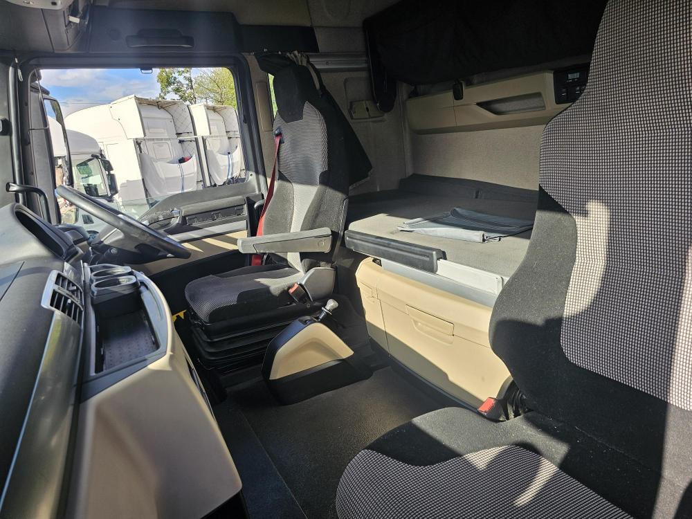 Влекач Man Tgx460: снимка 6