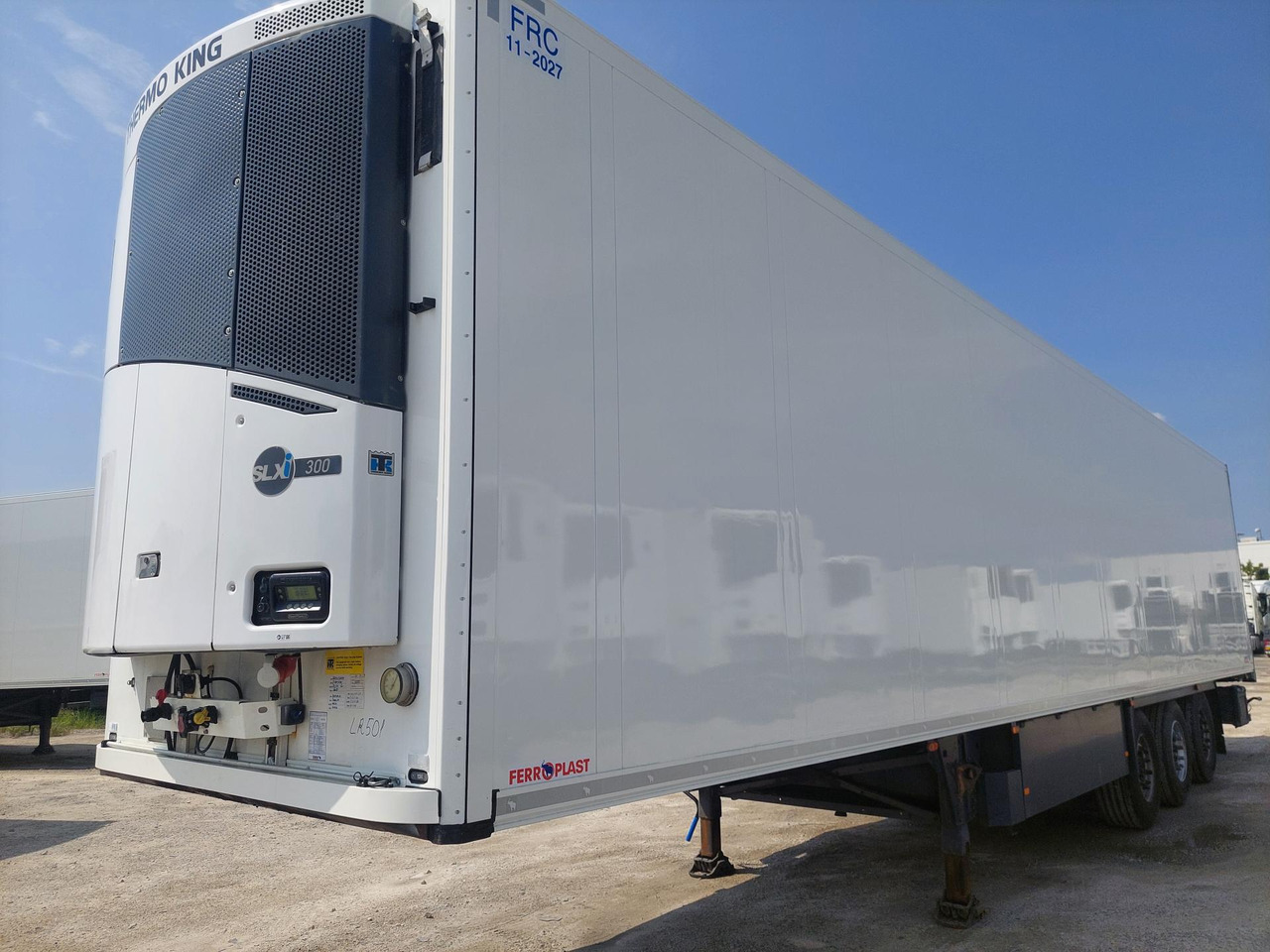 2018 Schmitz Cargobull SKO Double Deck FP 60 ThermoKing SLXi 300 Lifting Axle - Рефрижератор полуремарке: снимка 2 2018 Schmitz Cargobull SKO Double Deck FP 60 ThermoKing SLXi 300 Lifting Axle - Рефрижератор полуремарке: снимка 2