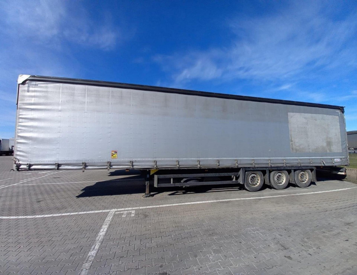 2019 Schmitz Cargobull SCS24/L Varios - Брезентово полуремарке: снимка 2 2019 Schmitz Cargobull SCS24/L Varios - Брезентово полуремарке: снимка 2