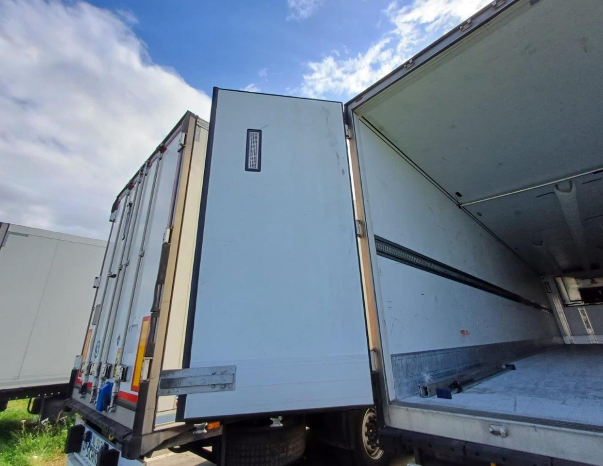 2020 Schmitz Cargobull SKO FP 60 ThermoKing SLXi 300 - Рефрижератор полуремарке: снимка 3 2020 Schmitz Cargobull SKO FP 60 ThermoKing SLXi 300 - Рефрижератор полуремарке: снимка 3