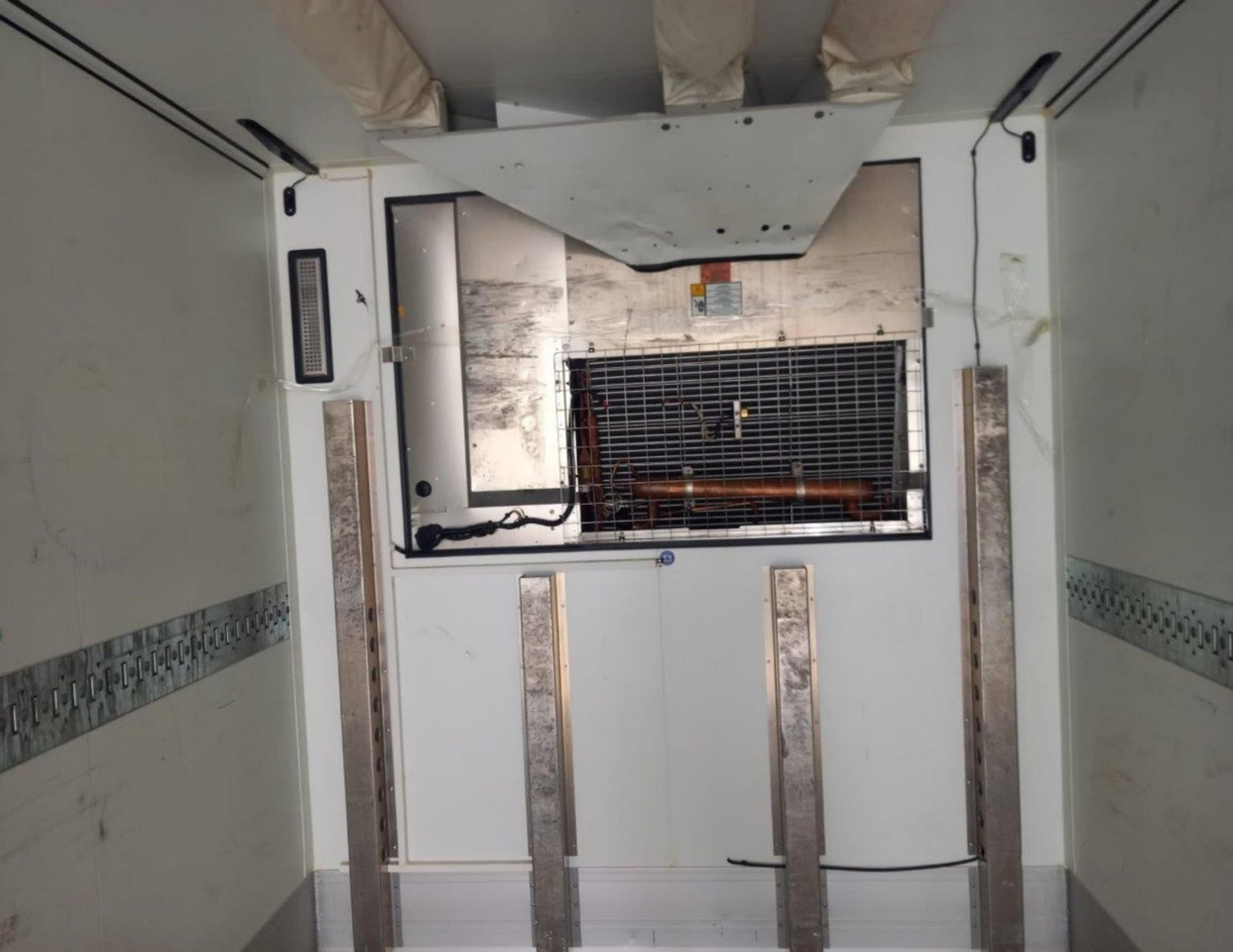 2020 Schmitz Cargobull SKO FP 60 ThermoKing SLXi 300 - Рефрижератор полуремарке: снимка 3 2020 Schmitz Cargobull SKO FP 60 ThermoKing SLXi 300 - Рефрижератор полуремарке: снимка 3
