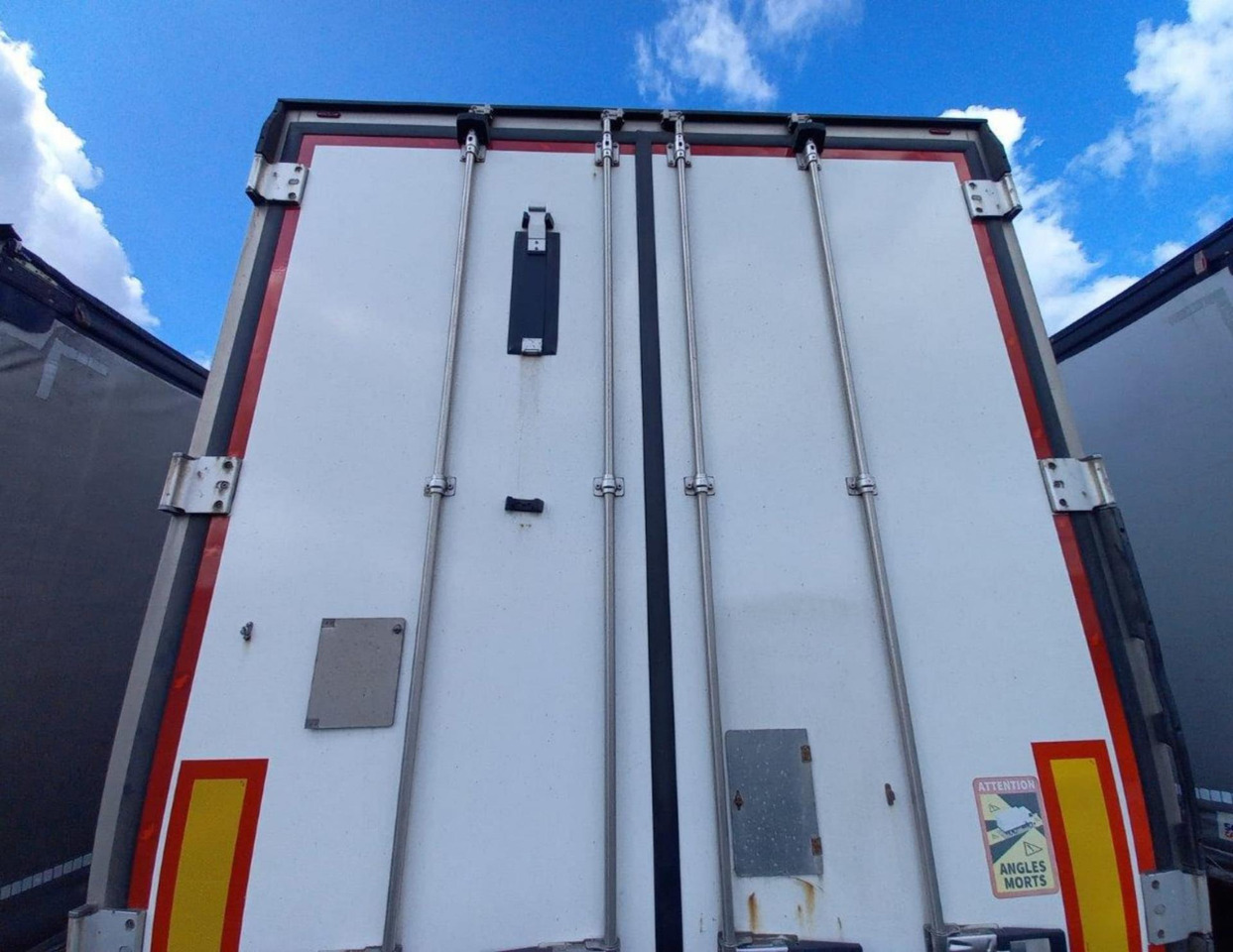 2022 Schmitz Cargobull SKO FP 60 ThermoKing SLXi 300 - Рефрижератор полуремарке: снимка 3 2022 Schmitz Cargobull SKO FP 60 ThermoKing SLXi 300 - Рефрижератор полуремарке: снимка 3