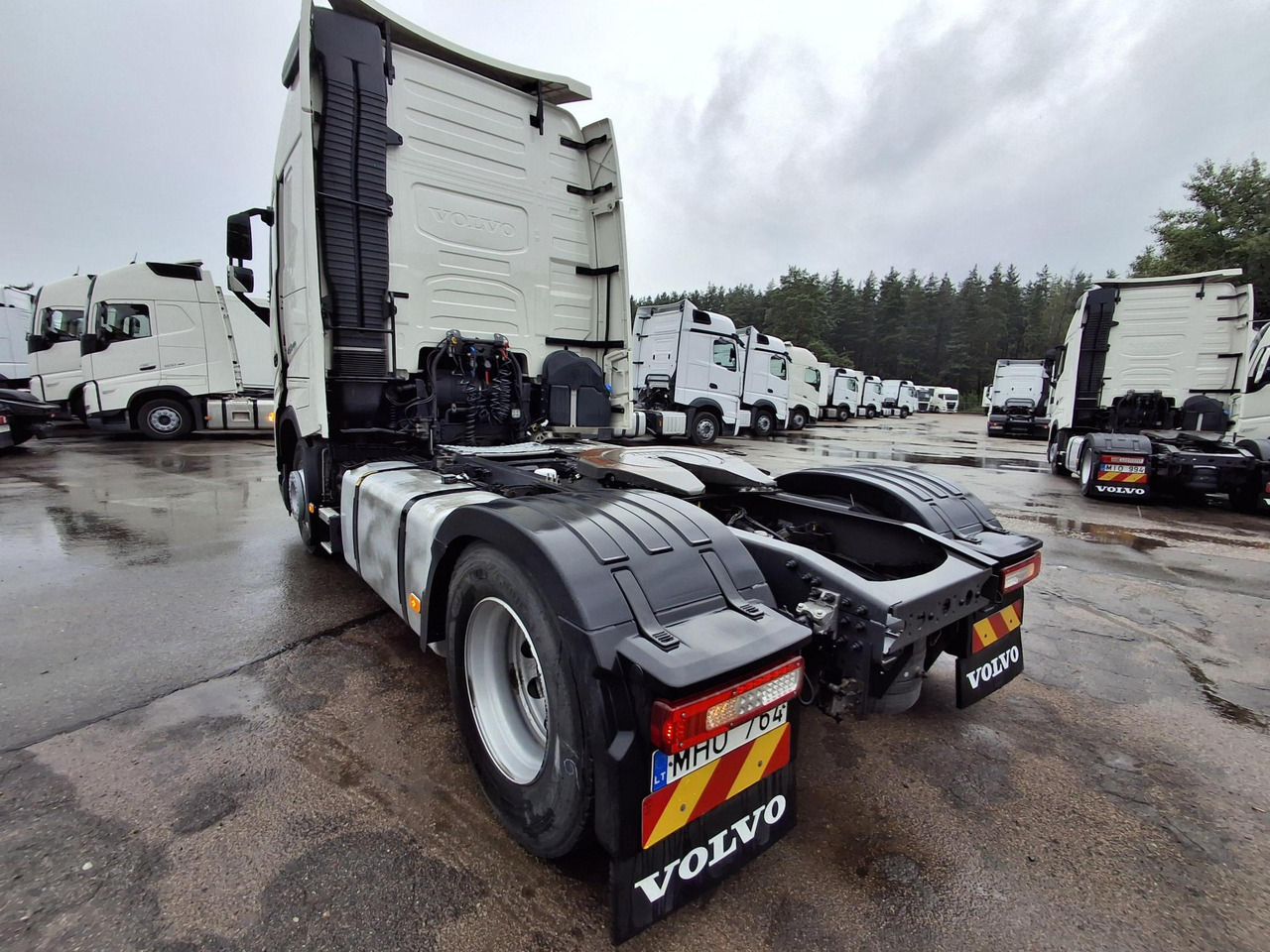 2022 Volvo FH 460 Globetrotter XL i-Save - Влекач: снимка 3 2022 Volvo FH 460 Globetrotter XL i-Save - Влекач: снимка 3