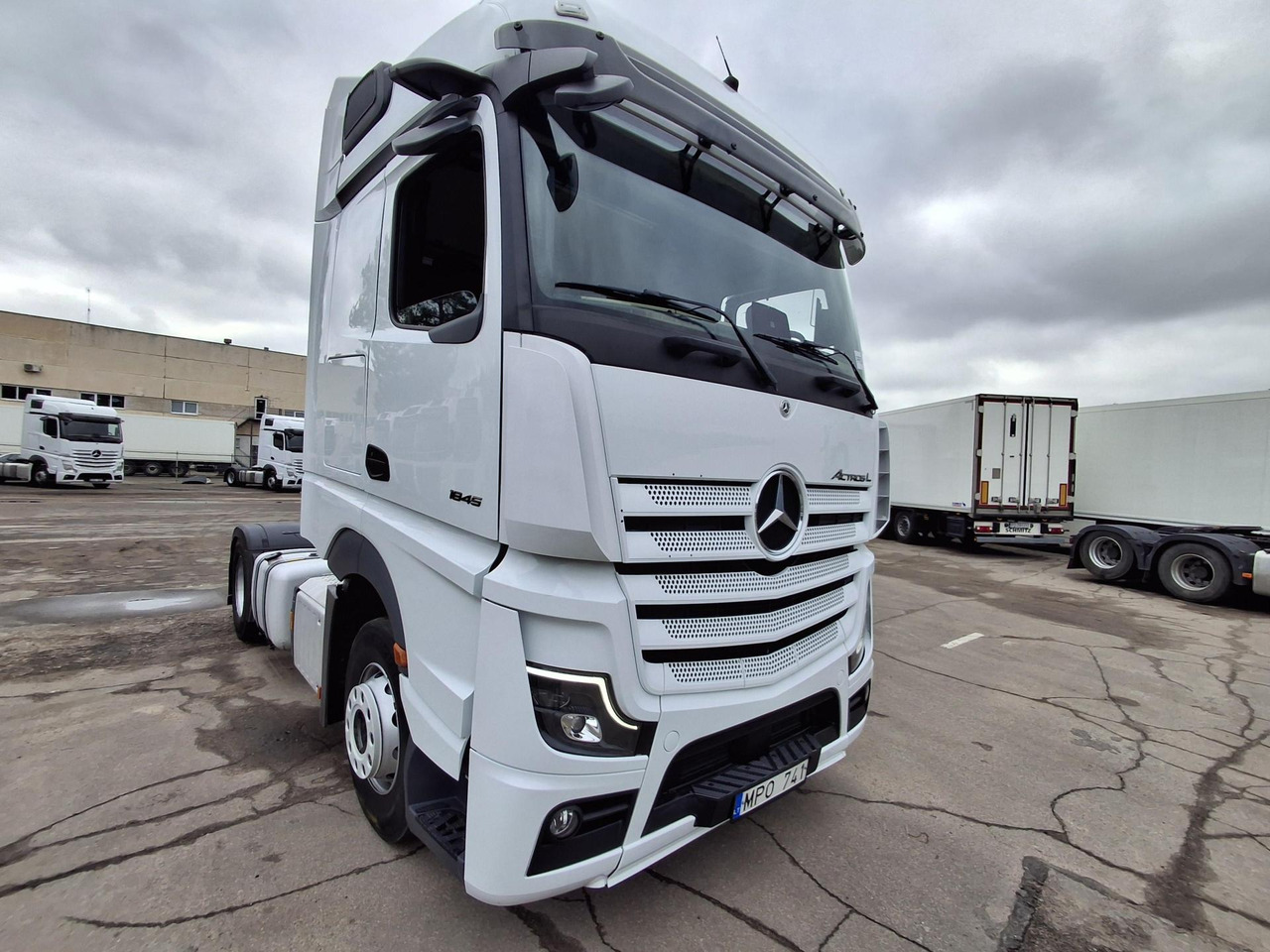 2023 Mercedes-Benz Actros 5 1845 BigSpace - Влекач: снимка 3 2023 Mercedes-Benz Actros 5 1845 BigSpace - Влекач: снимка 3