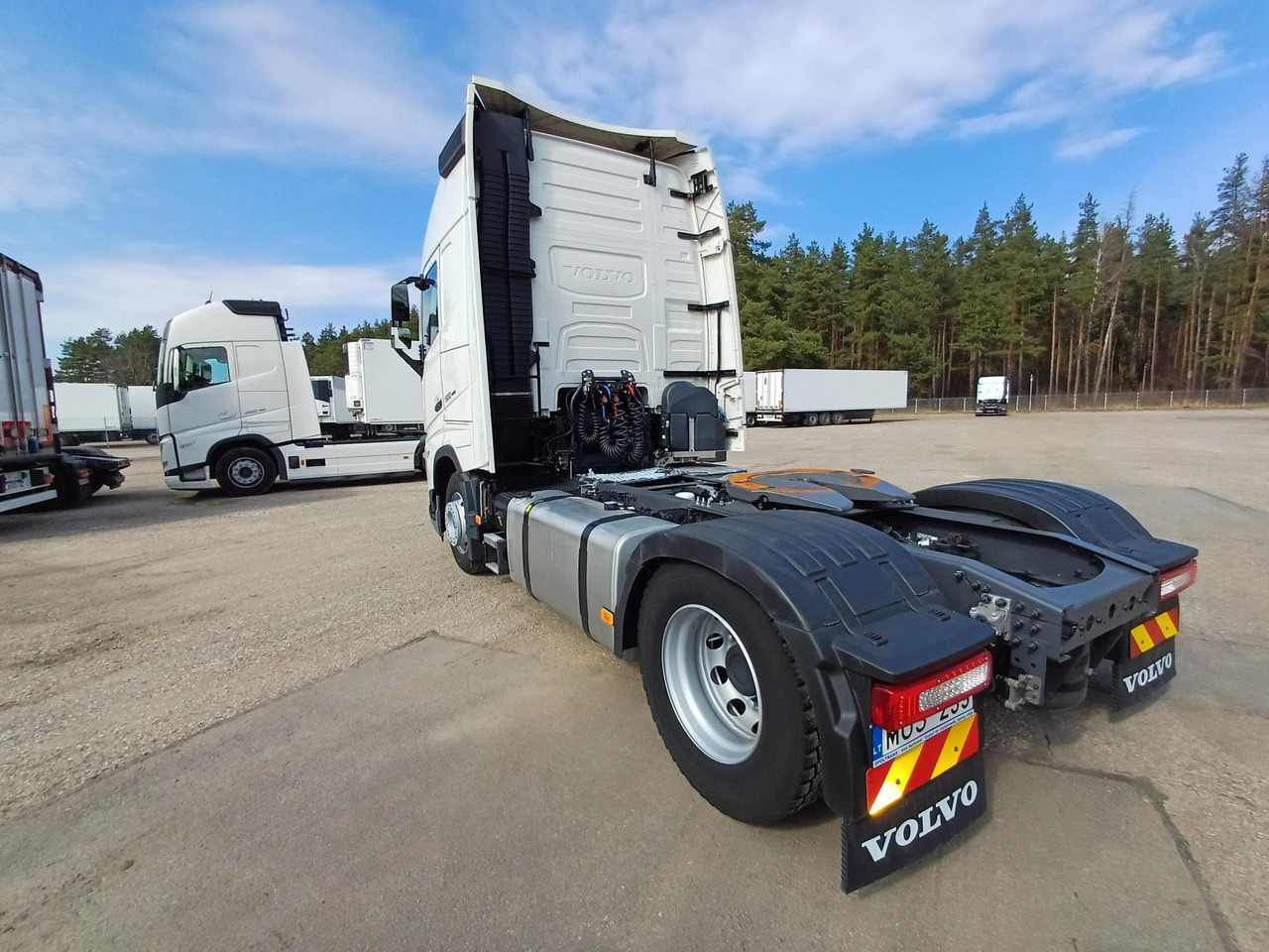 2023 Volvo FH 500 Globetrotter XL - Влекач: снимка 4 2023 Volvo FH 500 Globetrotter XL - Влекач: снимка 4