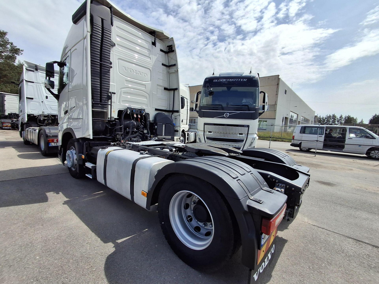 2023 Volvo FH 500 Globetrotter XL - Влекач: снимка 2 2023 Volvo FH 500 Globetrotter XL - Влекач: снимка 2