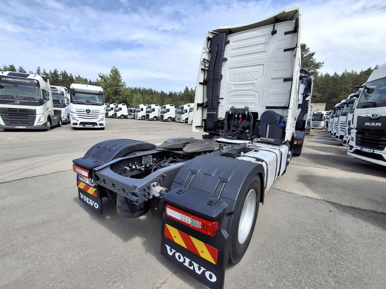 2023 Volvo FH 500 Globetrotter XL - Влекач: снимка 3 2023 Volvo FH 500 Globetrotter XL - Влекач: снимка 3