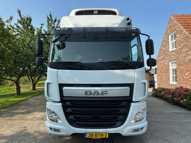 DAF CF 330 / NL TRUCK / EURO 6 / THERMOKING T-1200R / TAIL LIFT + DOORS - Рефрижератор камион: снимка 2 DAF CF 330 / NL TRUCK / EURO 6 / THERMOKING T-1200R / TAIL LIFT + DOORS - Рефрижератор камион: снимка 2