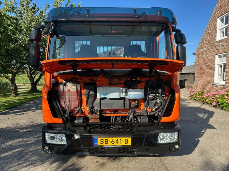 Iveco EuroCargo 80 -160L / EURO 6 / WINCH / ALU RAMPS - Автовоз камион: снимка 3 Iveco EuroCargo 80 -160L / EURO 6 / WINCH / ALU RAMPS - Автовоз камион: снимка 3