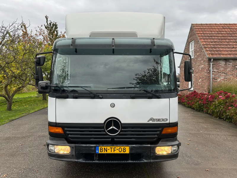 Mercedes-Benz Atego 815 / NL TRUCK / EURO 3 / LOW KM / BOX+LIFT / MANUAL / ANALOG TACHO - Камион фургон: снимка 2 Mercedes-Benz Atego 815 / NL TRUCK / EURO 3 / LOW KM / BOX+LIFT / MANUAL / ANALOG TACHO - Камион фургон: снимка 2