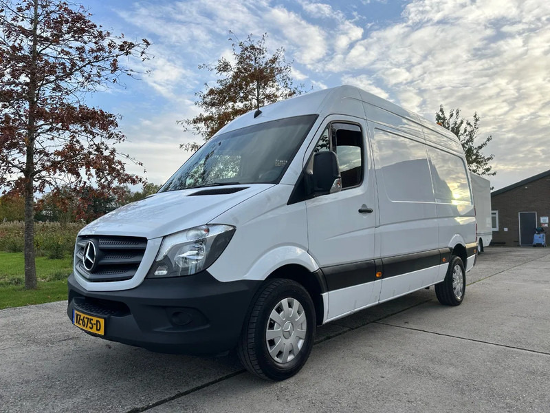 Mercedes-Benz Sprinter 313 CDI / L2H2 / AUTOMAAT / NL BUS / 130 PK / 2-ZITS / CC / AIRCO / CAMERA - Товарен бус: снимка 1 Mercedes-Benz Sprinter 313 CDI / L2H2 / AUTOMAAT / NL BUS / 130 PK / 2-ZITS / CC / AIRCO / CAMERA - Товарен бус: снимка 1