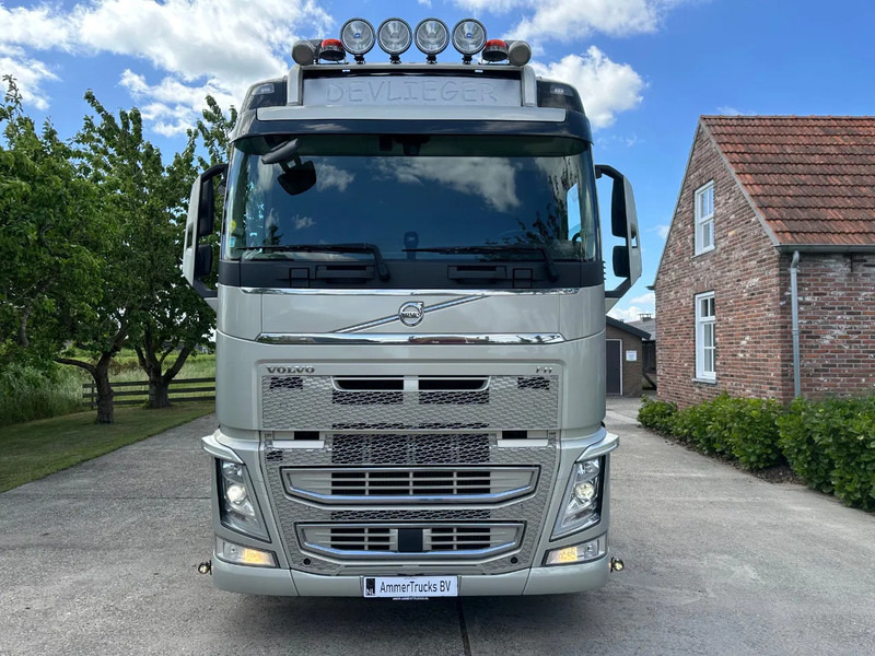 Volvo FH 460 / GLOBETROTTER / EURO 6 / I-Shift / HYDRAULIC / FULL AIR / NEW TACHO - Влекач: снимка 2 Volvo FH 460 / GLOBETROTTER / EURO 6 / I-Shift / HYDRAULIC / FULL AIR / NEW TACHO - Влекач: снимка 2