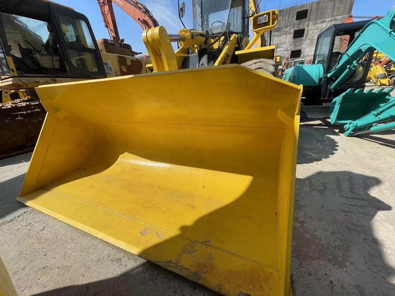 KOMATSU WA380-3 - Колесен товарач: снимка 5 KOMATSU WA380-3 - Колесен товарач: снимка 5
