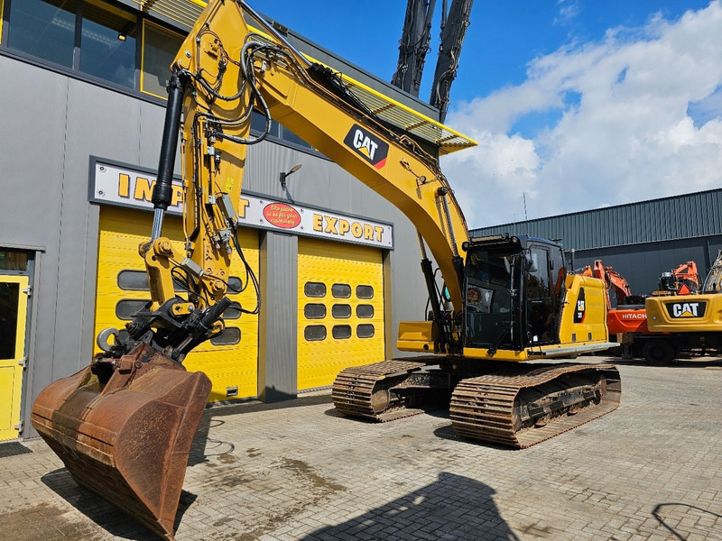 Caterpillar 323 ** Incl. full Trimble system ** - Верижен багер: снимка 2 Caterpillar 323 ** Incl. full Trimble system ** - Верижен багер: снимка 2