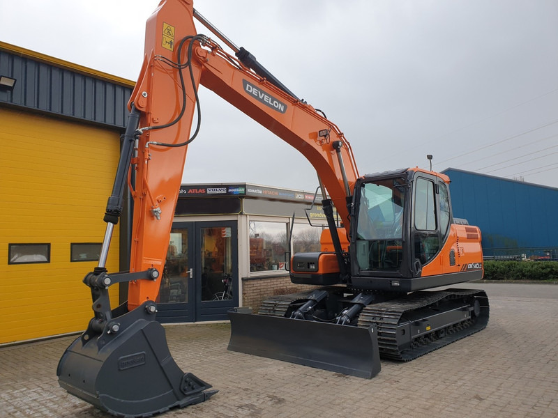 Develon DX140LC - Верижен багер: снимка 2 Develon DX140LC - Верижен багер: снимка 2