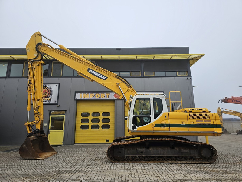Doosan DX255LC-3 - Верижен багер: снимка 1 Doosan DX255LC-3 - Верижен багер: снимка 1