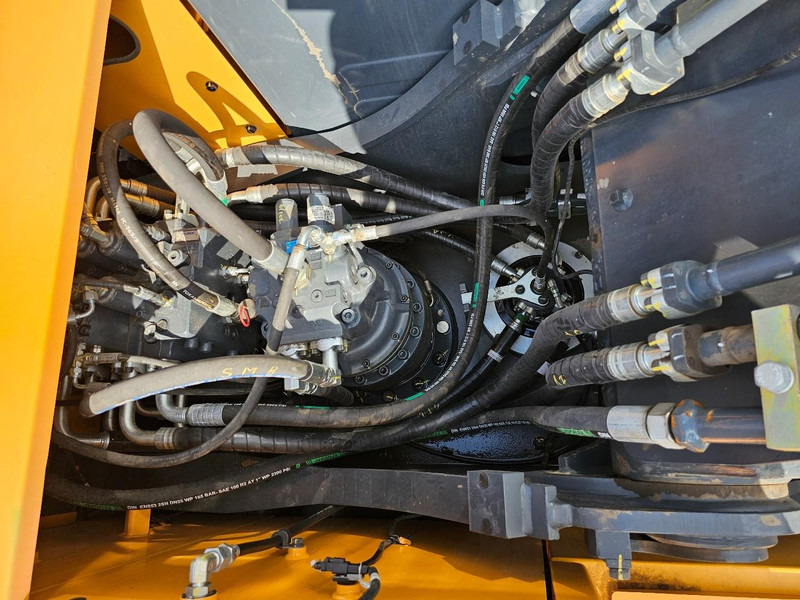 Нови Верижен багер Hyundai R215L: снимка 10 Нови Верижен багер Hyundai R215L: снимка 10