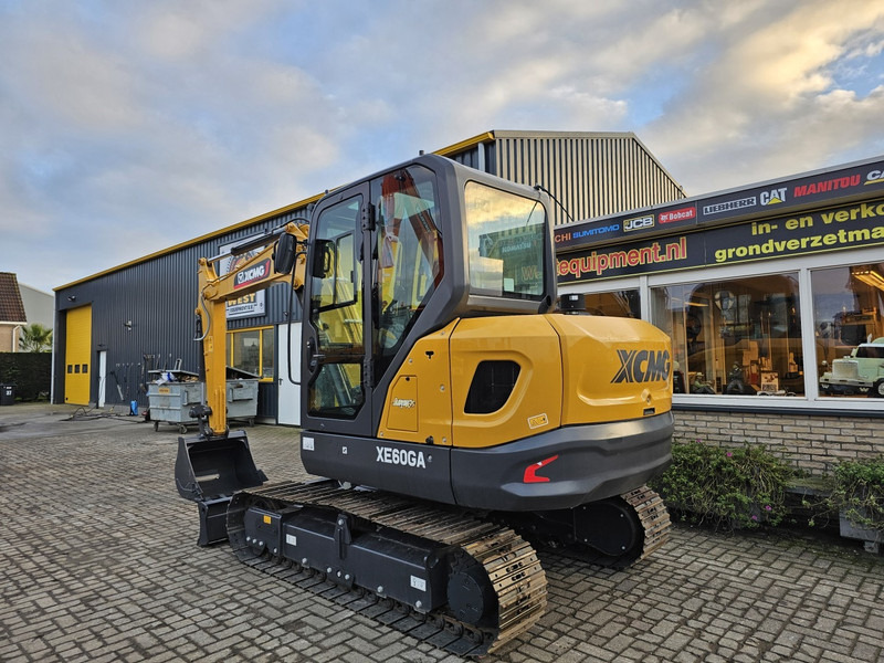 XCMG XE60GA - Мини багер: снимка 3 XCMG XE60GA - Мини багер: снимка 3
