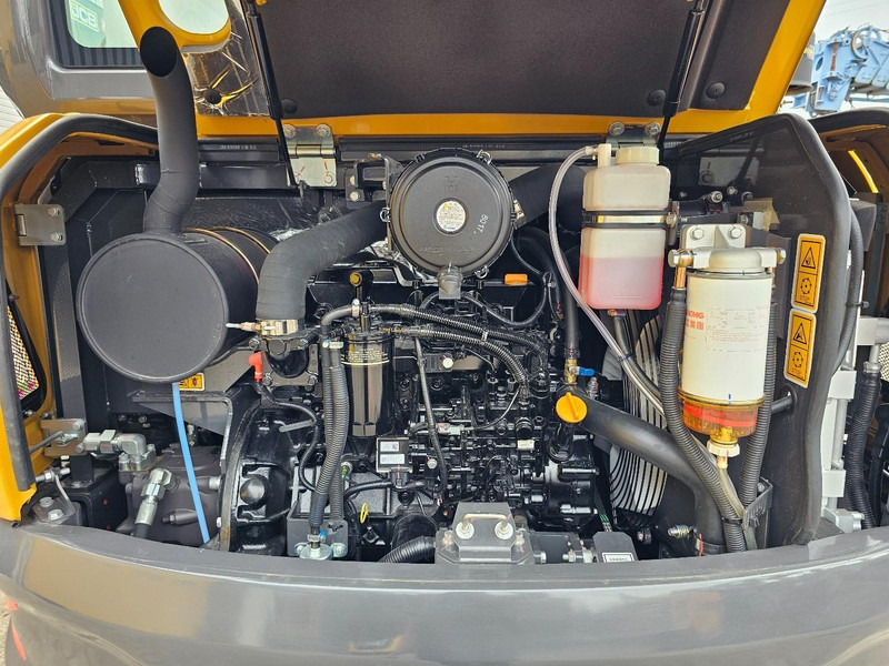 Нови Мини багер XCMG XE60GA: снимка 10 Нови Мини багер XCMG XE60GA: снимка 10