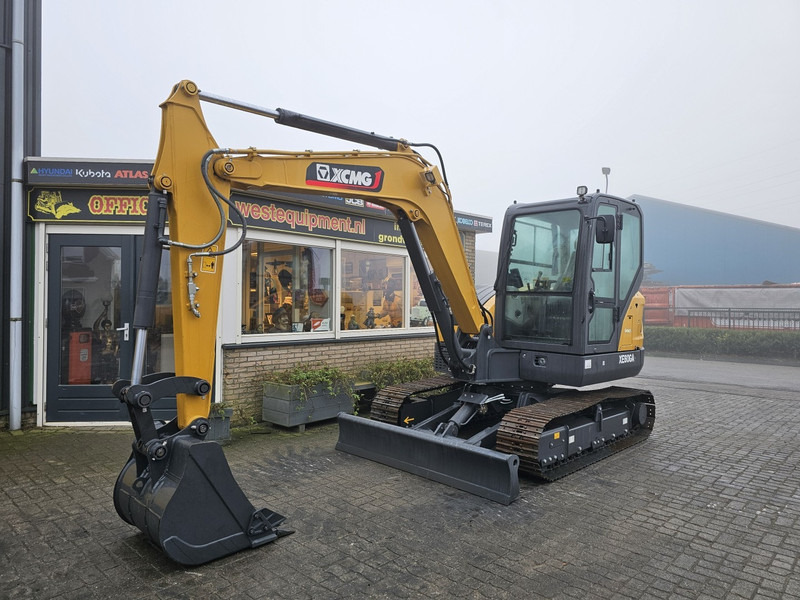 XCMG XE60GA - Мини багер: снимка 2 XCMG XE60GA - Мини багер: снимка 2