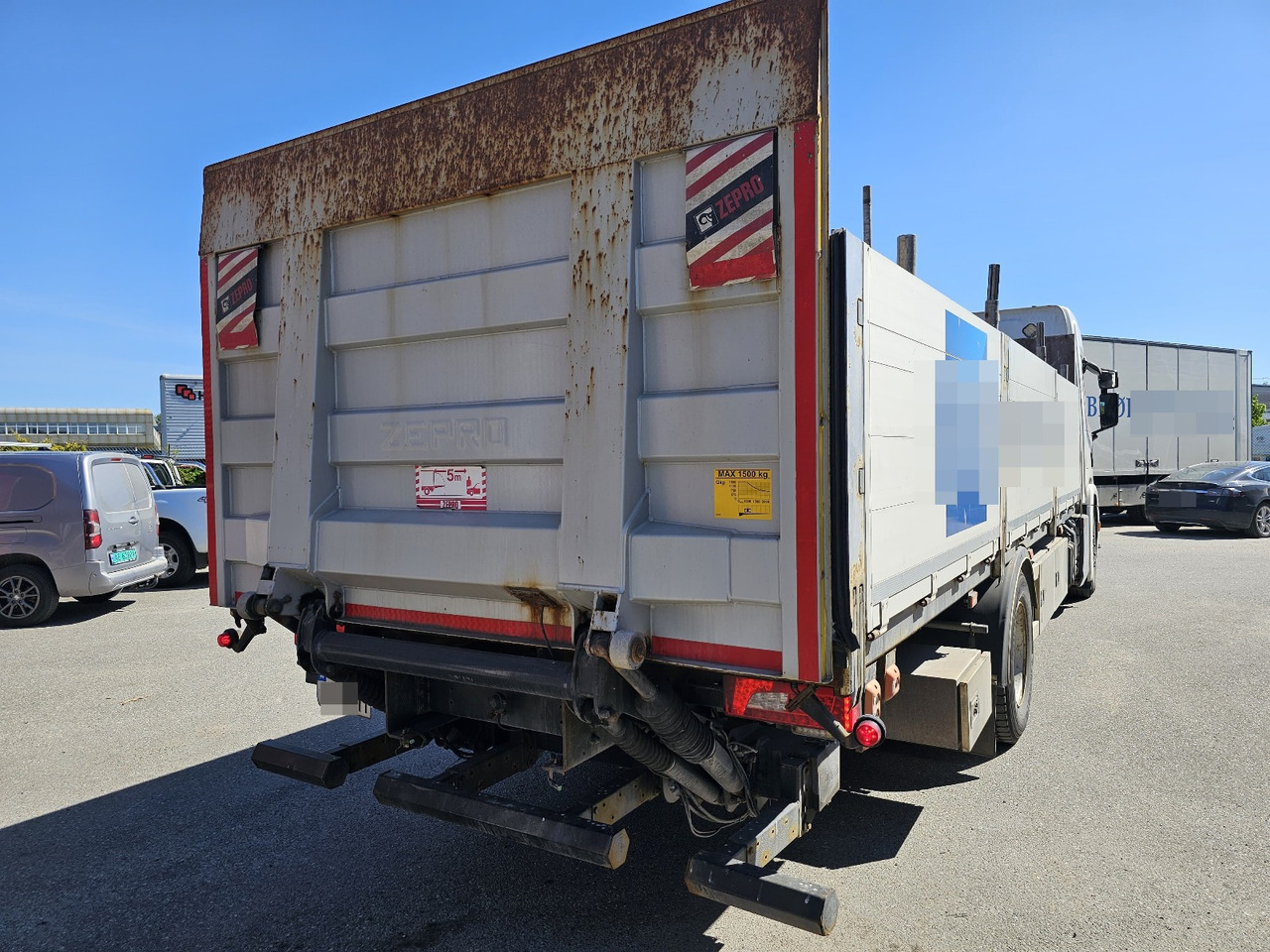 Scania P320 - Бордови камион, Камион с кран: снимка 5 Scania P320 - Бордови камион, Камион с кран: снимка 5