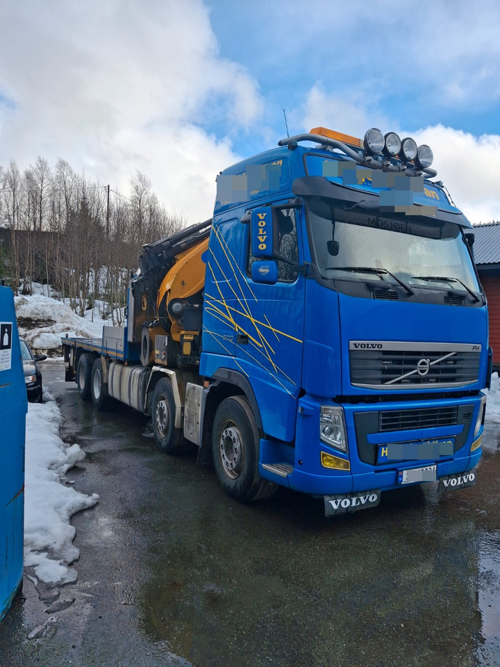 Volvo FH 500 8x2 Retarder Effer 955 S8 +JIB S8 Winch Only 160Tkm - Бордови камион, Камион с кран: снимка 4 Volvo FH 500 8x2 Retarder Effer 955 S8 +JIB S8 Winch Only 160Tkm - Бордови камион, Камион с кран: снимка 4