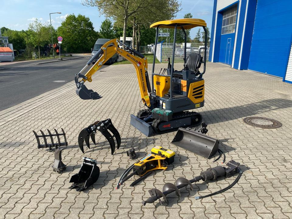 Minibagger BK1250JS + Zubehör *INKL.19% MWST*KUBOTA*BERGER KRAUS*JOYSTICK*SOFORT!* - Мини багер: снимка 2 Minibagger BK1250JS + Zubehör *INKL.19% MWST*KUBOTA*BERGER KRAUS*JOYSTICK*SOFORT!* - Мини багер: снимка 2