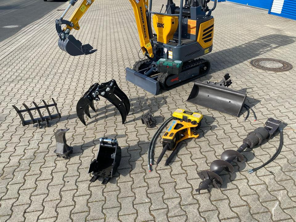 Minibagger BK1250JS + Zubehör *INKL.19% MWST*KUBOTA*BERGER KRAUS*JOYSTICK*SOFORT!* - Мини багер: снимка 3 Minibagger BK1250JS + Zubehör *INKL.19% MWST*KUBOTA*BERGER KRAUS*JOYSTICK*SOFORT!* - Мини багер: снимка 3