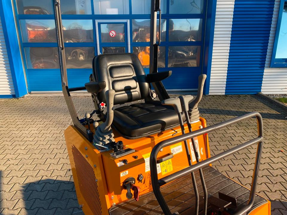 Minibagger BK1500JS *INKL.19% MWST*KUBOTA*BERGER KRAUS*JOYSTICK*SCHAUFELPAKET*SOFORT!* - Мини багер: снимка 4 Minibagger BK1500JS *INKL.19% MWST*KUBOTA*BERGER KRAUS*JOYSTICK*SCHAUFELPAKET*SOFORT!* - Мини багер: снимка 4