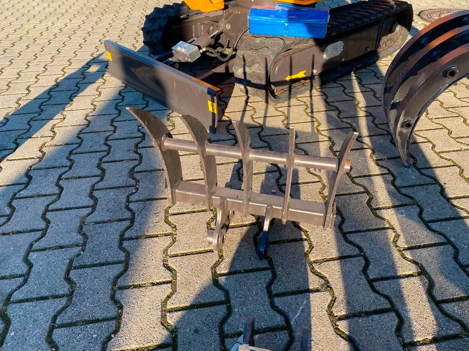 Мини багер Minibagger BK1500JS + Zubehör *INKL.19% MWST*BERGER KRAUS*KUBOTA*JOYSTICK*ZUBEHÖRPAKET GROß*SOFORT!*: снимка 17