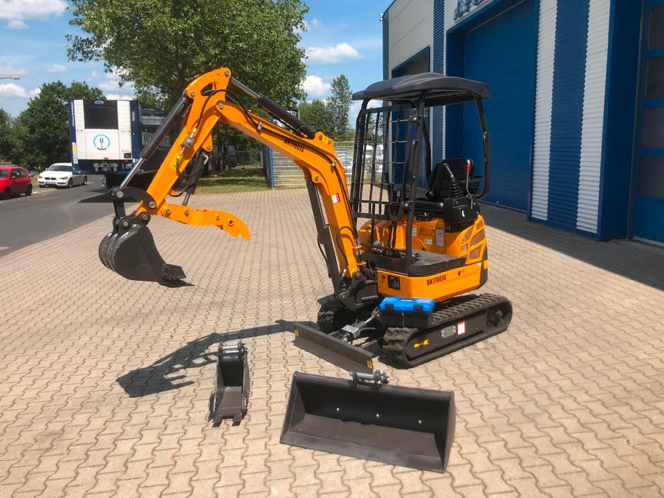 Minibagger BK1700JS + Schaufelpaket *INKL.19% MWST*BERGER KRAUS*KUBOTA*JOYST*SOFORT! - Мини багер: снимка 2 Minibagger BK1700JS + Schaufelpaket *INKL.19% MWST*BERGER KRAUS*KUBOTA*JOYST*SOFORT! - Мини багер: снимка 2