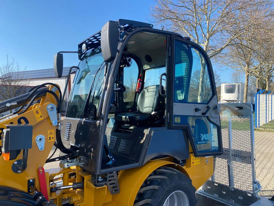 Компактен товарач Radlader/Hoflader BK810 inkl. Tieflader und Gabel/Schaufelpaket *INKL.19% MWST*BERGER KRAUS* KUBOTA*EURO*CE*: снимка 7