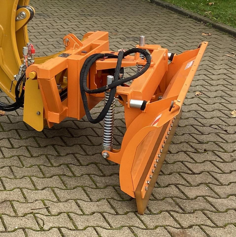 Schneeschild 1,80M / EURO-Aufnahme / KAT1 + KAT2 Aufnahme / INKL.19% MWST. - Гребло за сняг: снимка 4 Schneeschild 1,80M / EURO-Aufnahme / KAT1 + KAT2 Aufnahme / INKL.19% MWST. - Гребло за сняг: снимка 4