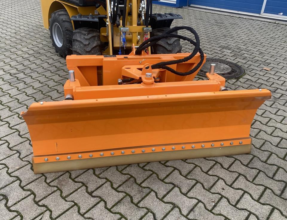 Schneeschild 1,80M / EURO-Aufnahme / KAT1 + KAT2 Aufnahme / INKL.19% MWST. - Гребло за сняг: снимка 5 Schneeschild 1,80M / EURO-Aufnahme / KAT1 + KAT2 Aufnahme / INKL.19% MWST. - Гребло за сняг: снимка 5