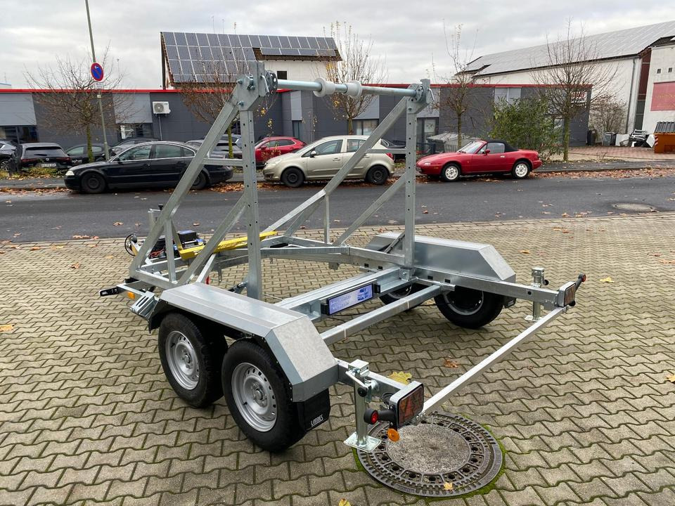 Vermietung / Kabelanhänger 3500KG E-Winde / Nutzlast 2825KG / Kabeltrommel-Anhänger / Glasfaser/ 1 Woche - Кабелно ремарке: снимка 5 Vermietung / Kabelanhänger 3500KG E-Winde / Nutzlast 2825KG / Kabeltrommel-Anhänger / Glasfaser/ 1 Woche - Кабелно ремарке: снимка 5