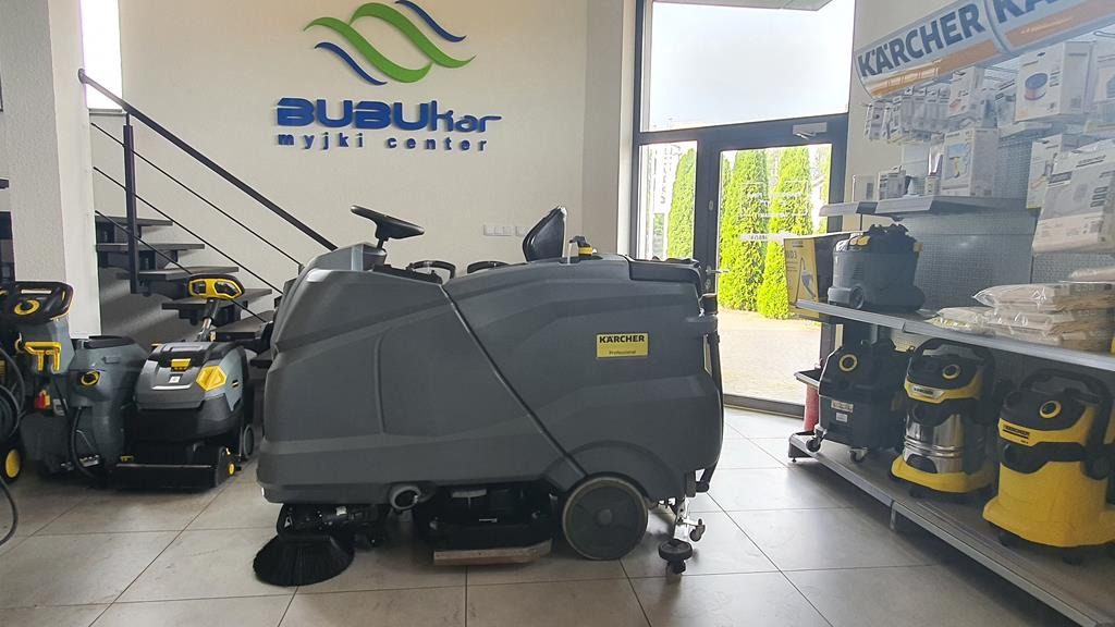 KÄRCHER Szorowarka Zamiatarka KARCHER B200 R Dose SB Serwis GWARANCJA 2019 YEAR - Подопочистваща машина: снимка 4 KÄRCHER Szorowarka Zamiatarka KARCHER B200 R Dose SB Serwis GWARANCJA 2019 YEAR - Подопочистваща машина: снимка 4