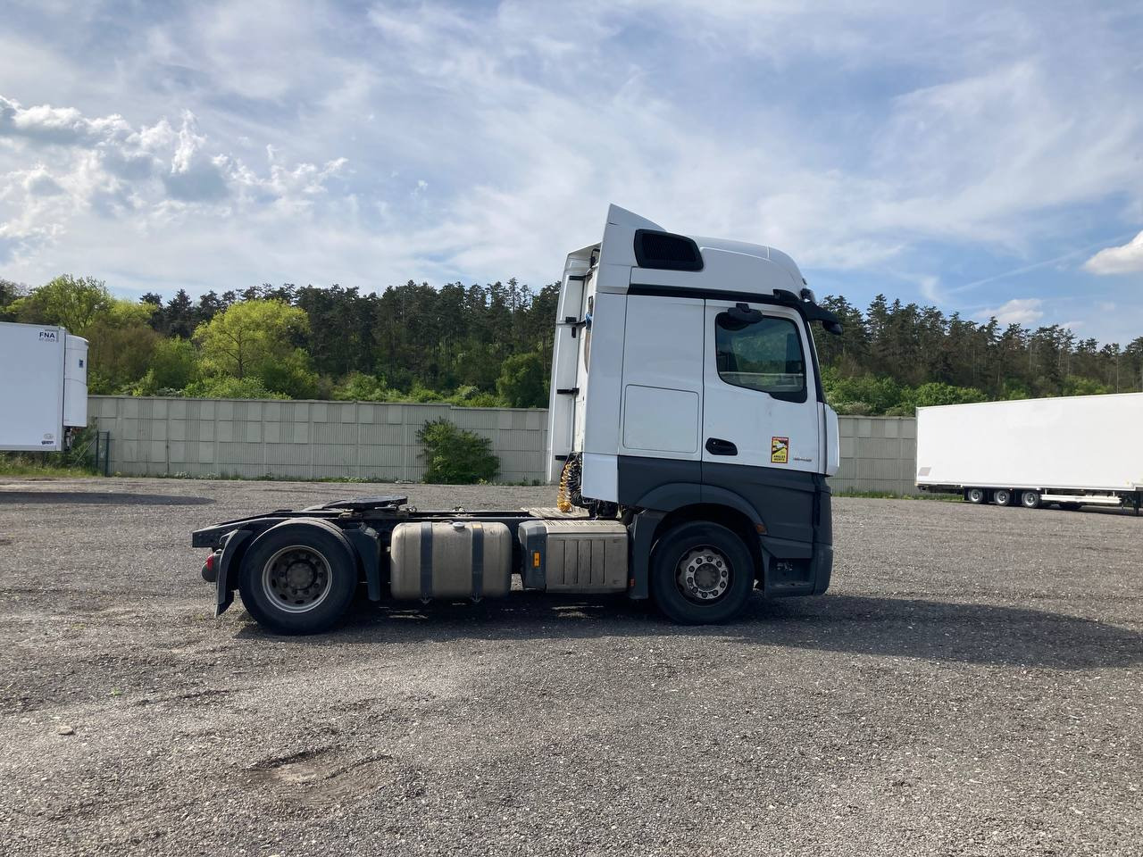 Влекач Mercedes-Benz Actros 1845 LS 4x2 BigSpace: снимка 14