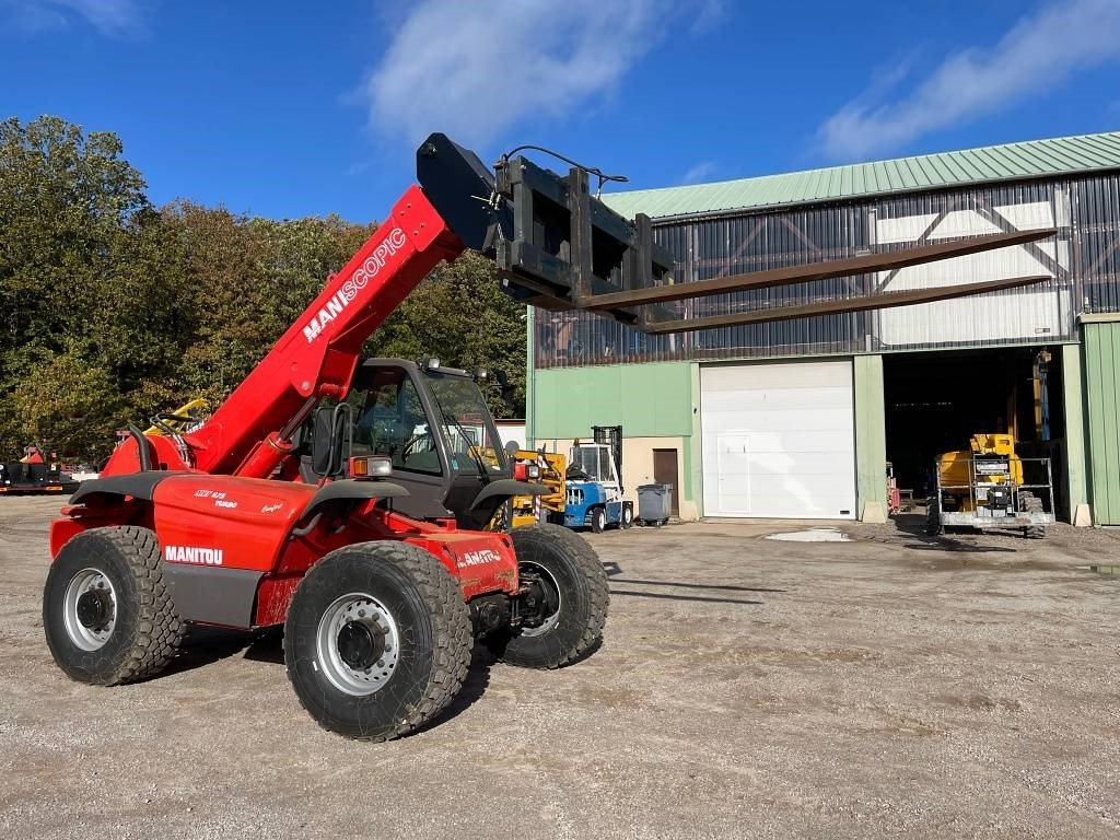 Телескопичен товарач Manitou MVT 675: снимка 10