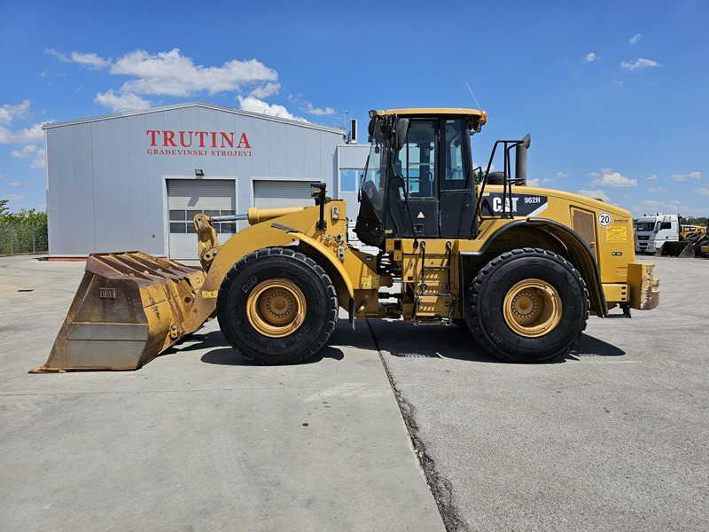 CATERPILLAR 962H - Колесен товарач: снимка 2 CATERPILLAR 962H - Колесен товарач: снимка 2