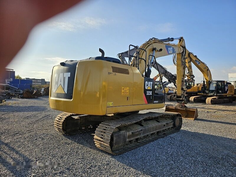 Caterpillar 323EL - Верижен багер: снимка 5 Caterpillar 323EL - Верижен багер: снимка 5