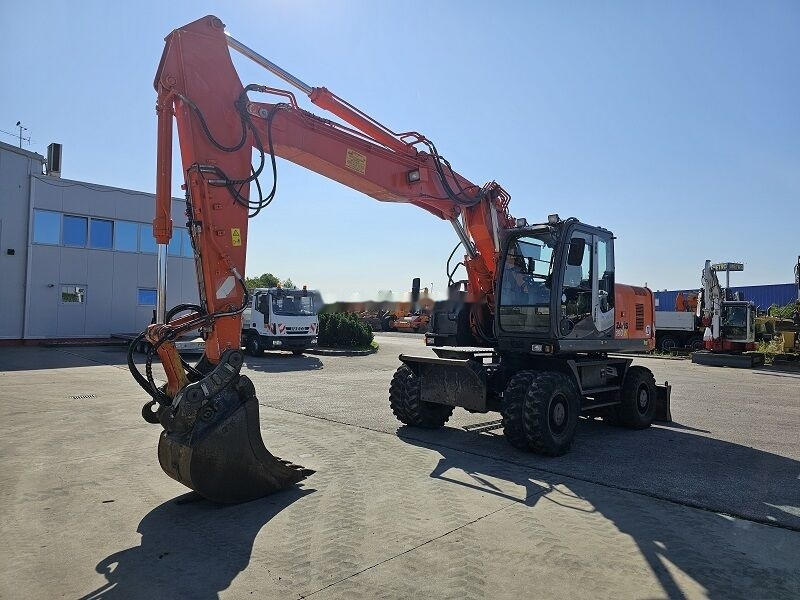 Лизинг на Hitachi ZX190W-3 Hitachi ZX190W-3: снимка 7