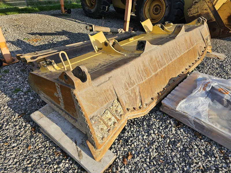 Булдозер KOMATSU D65WX-17: снимка 20
