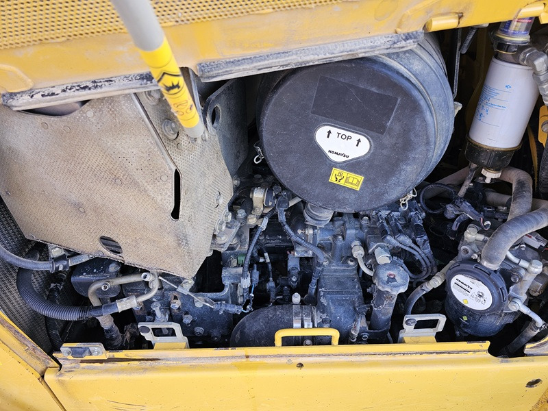 Булдозер KOMATSU D65WX-17: снимка 12