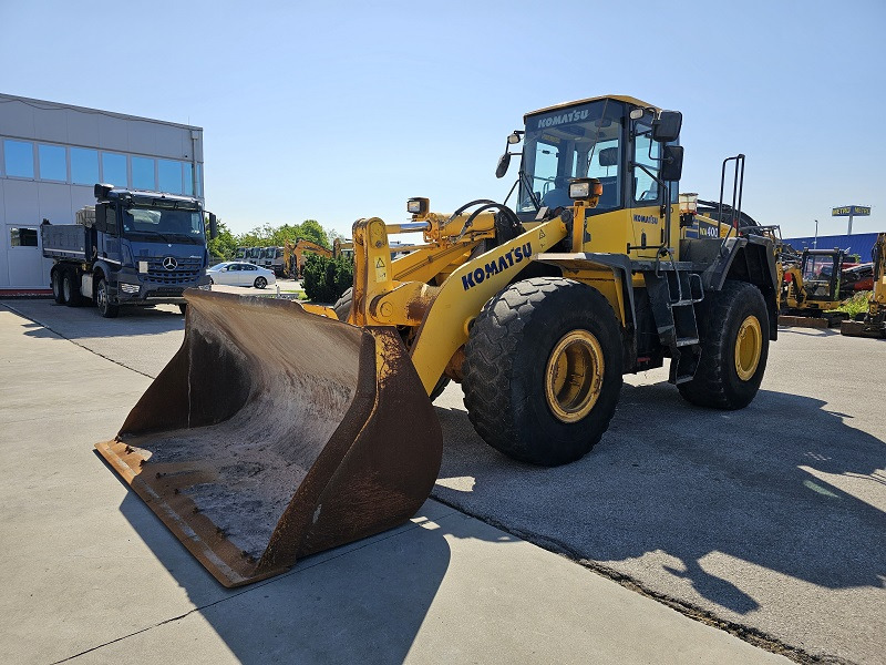 KOMATSU WA400-5 - Колесен товарач: снимка 1 KOMATSU WA400-5 - Колесен товарач: снимка 1